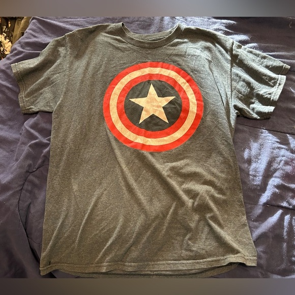 Captain America Marvel tshirt blue size large - Picture 4 of 4